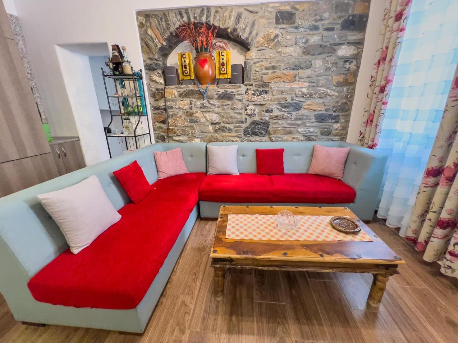 Casa Calda - Άνετο Διαμέρισμα Στο Ξυλοκερατίδι Αμοργού Katápola Esterno foto